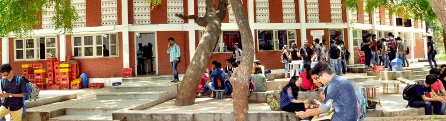 SCET Surat Infrastructure photo 1