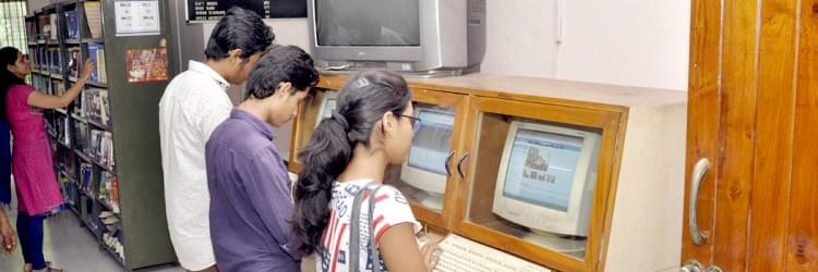 SCET Surat Infrastructure photo 14