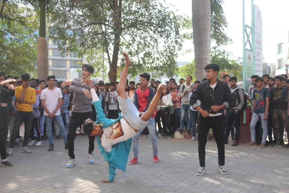 Uka Tarsadia University Bardoli Events photo 5