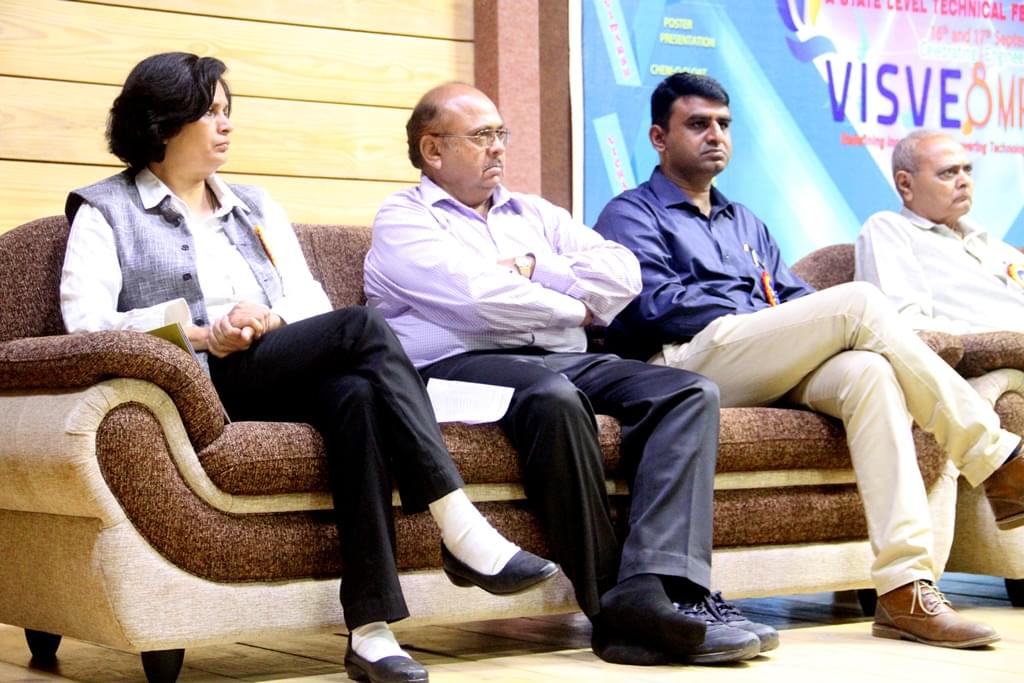 R.N.G. Patel Institute of Technology Bardoli Events photo 13