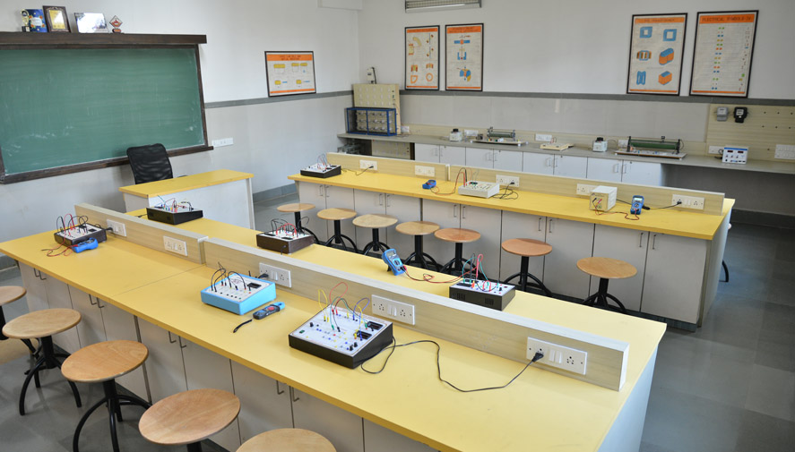 Sandip Polytechnic Nashik Laboratory (Electrical Department) photo 14