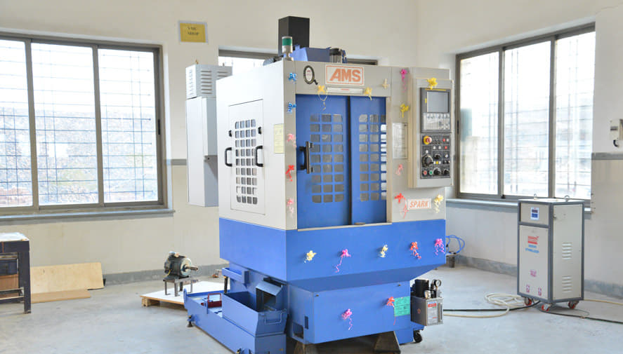 Sandip Polytechnic Nashik Laboratory (Mechanical Department) photo 12