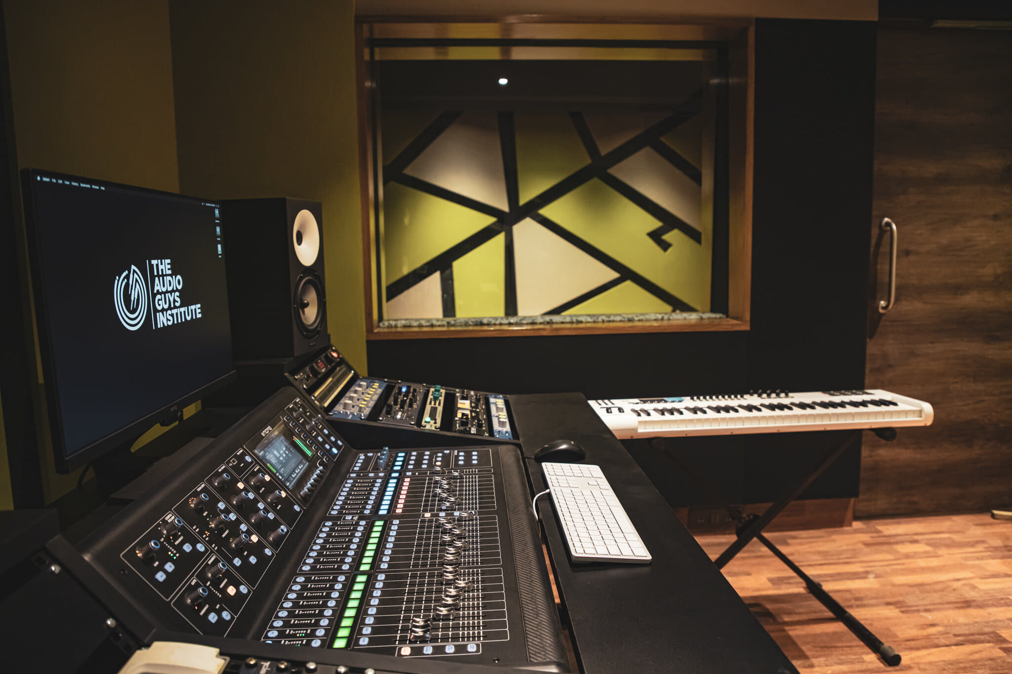 The Audio Guys Institute Mumbai Infrastructure photo 4