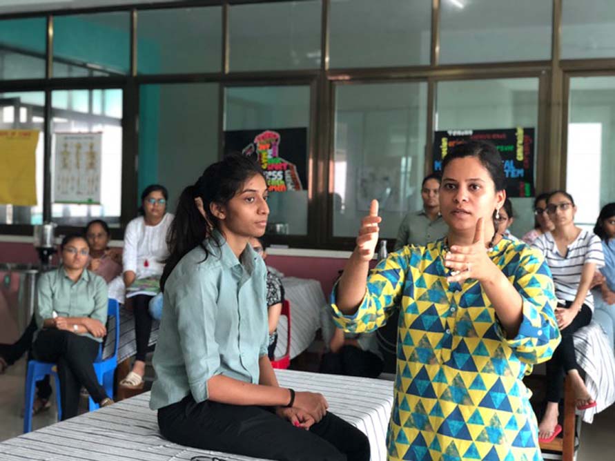 Shrimad Rajchandra College of Physiotherapy, Uka Tarsadia University Bardoli Extra-Curricular photo 7