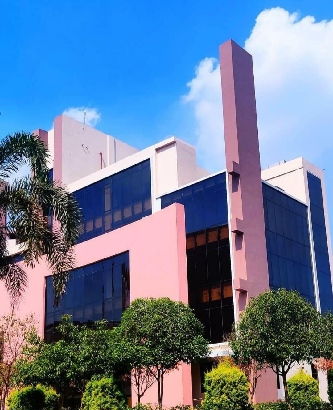 G D Goenka University, School of Medical and Allied Sciences Gurgaon Academic Building photo 11