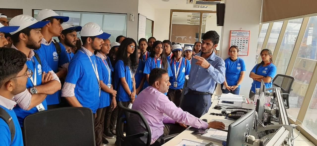 Bhulabhai Vanmalibhai Patel Institute Of Commerce, Uka Tarsadia University Bardoli Events and Cultural Activities photo 15