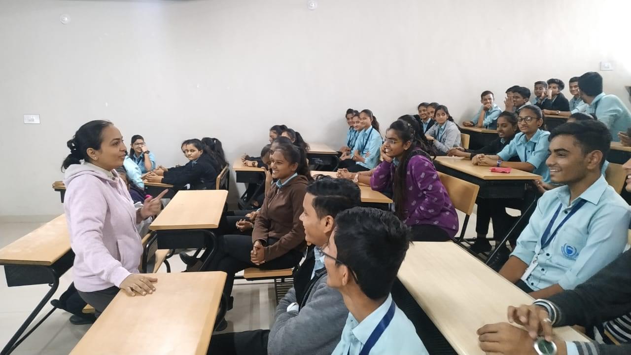 Bhulabhai Vanmalibhai Patel Institute Of Commerce, Uka Tarsadia University Bardoli Events and Cultural Activities photo 7