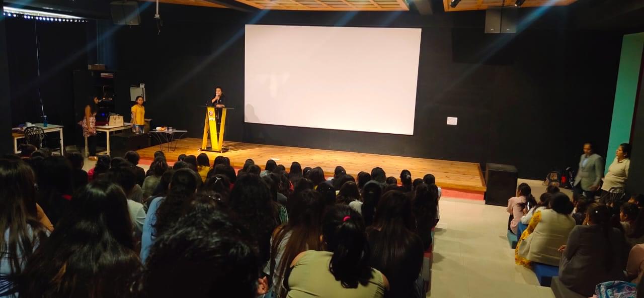 Bhulabhai Vanmalibhai Patel Institute Of Commerce, Uka Tarsadia University Bardoli Events and Cultural Activities photo 9