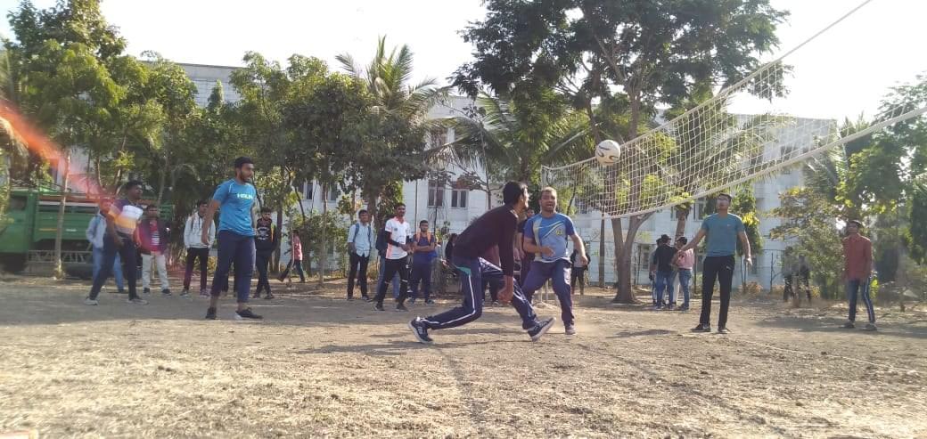 Vidhyadeep Institute of Science Surat Sports photo 9