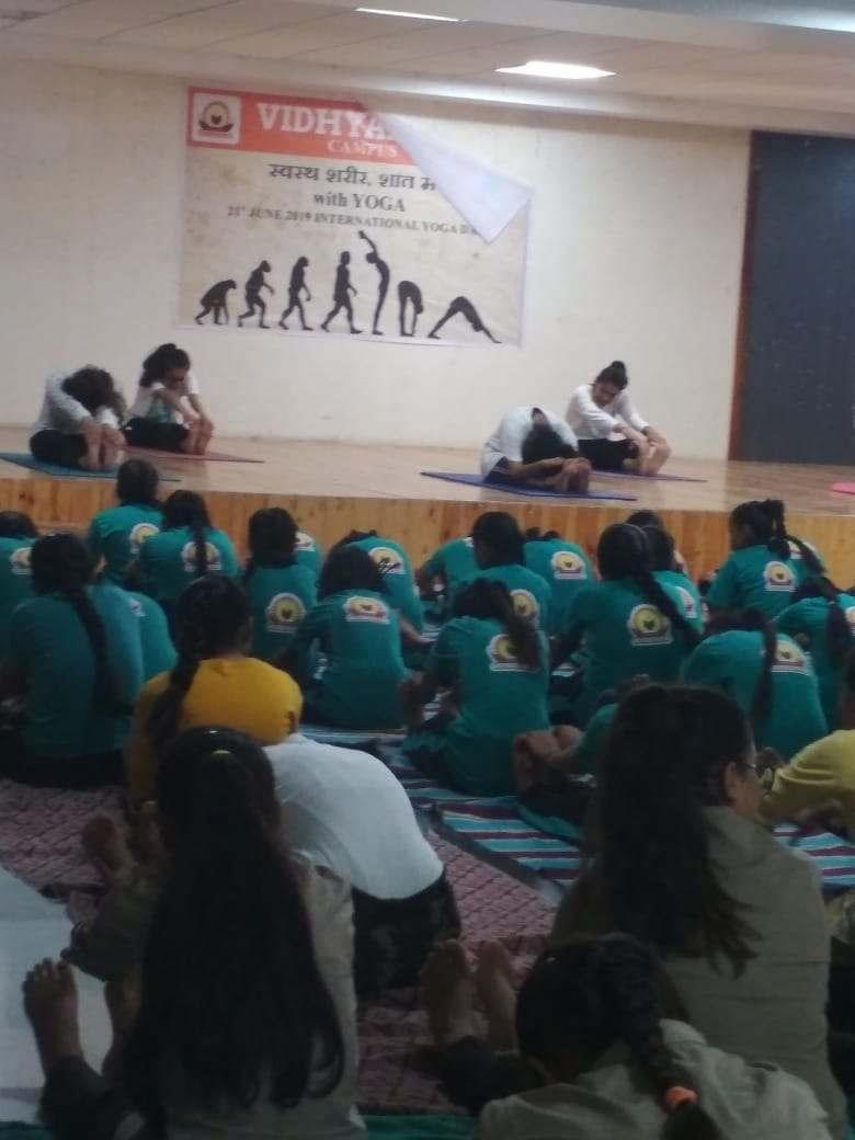 Vidhyadeep Institute of Science Surat Extra Curriculars photo 27