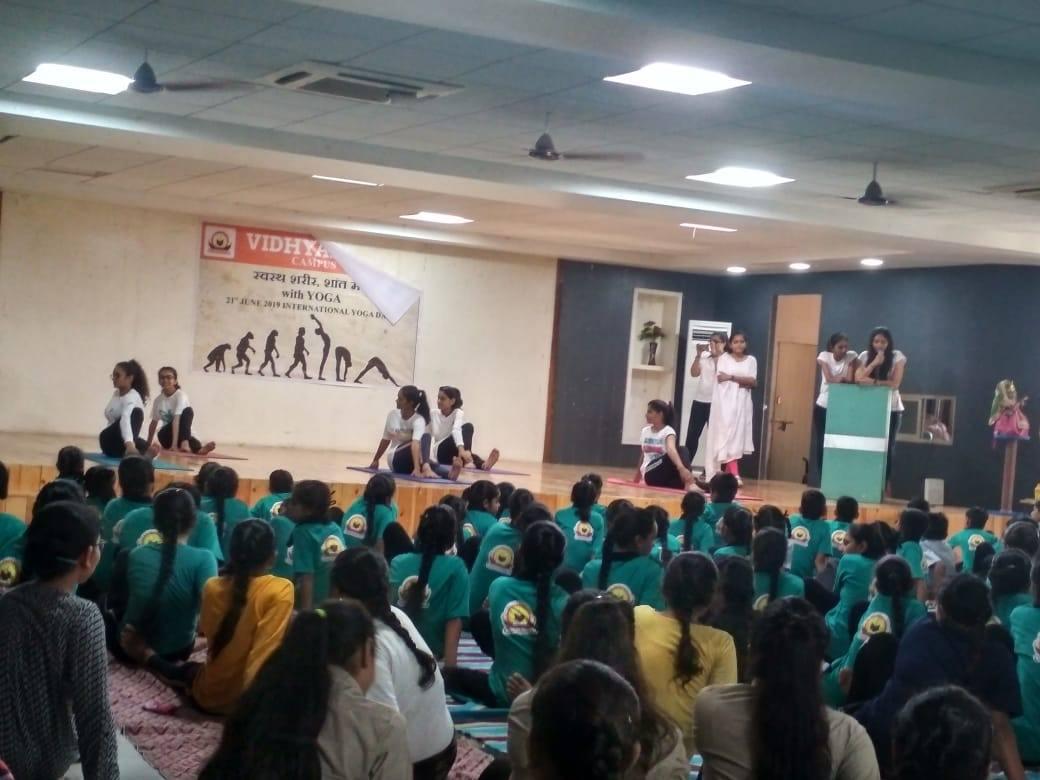 Vidhyadeep Institute of Science Surat Extra Curriculars photo 29