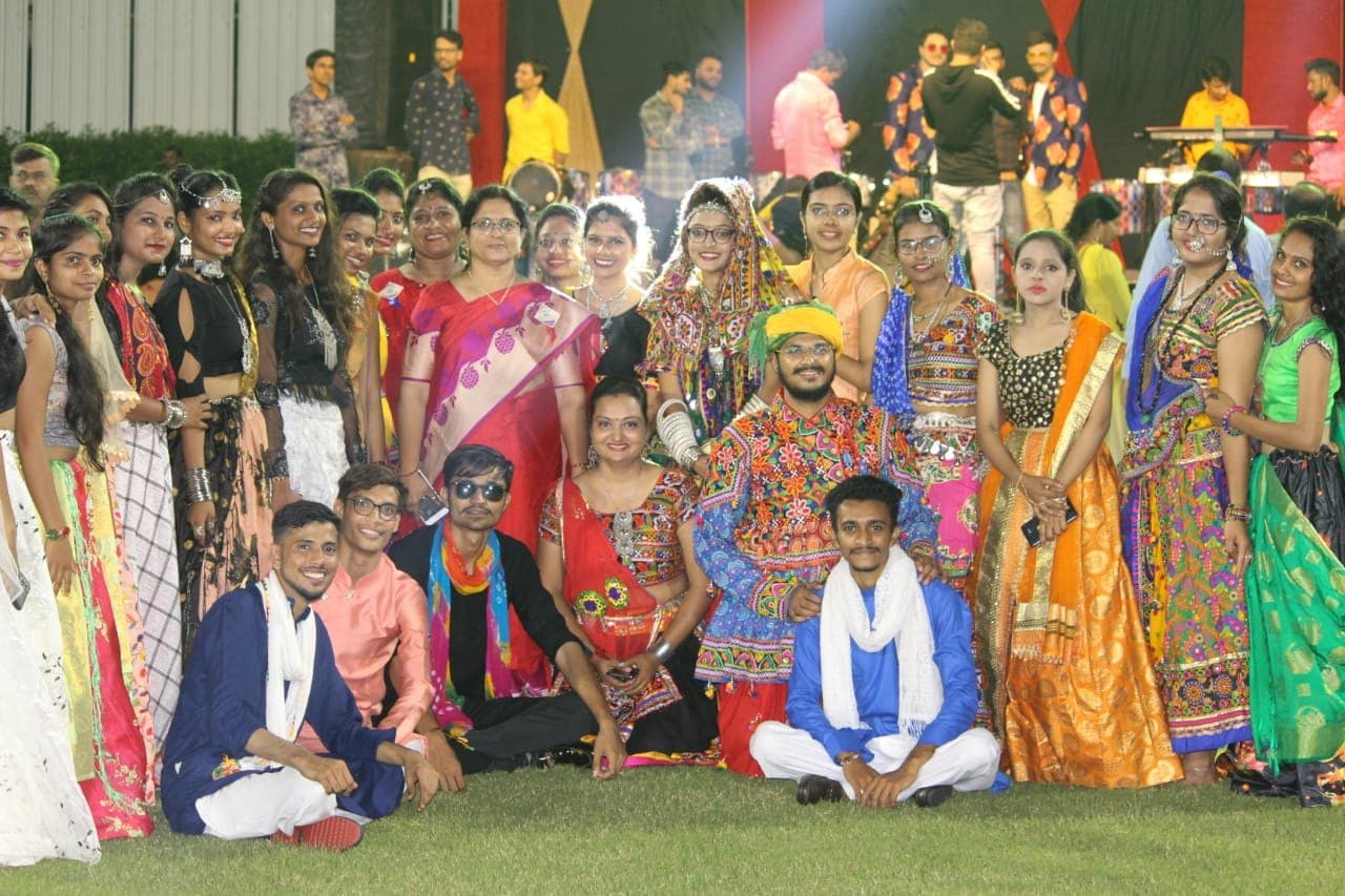 S.R. Patel B.ed College Surat Extra Curriculars photo 6