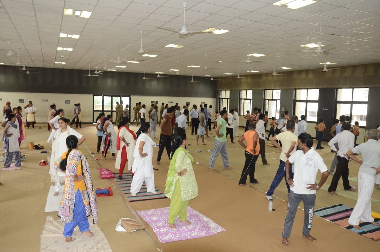 S.R. Patel B.ed College Surat Extra Curriculars photo 7