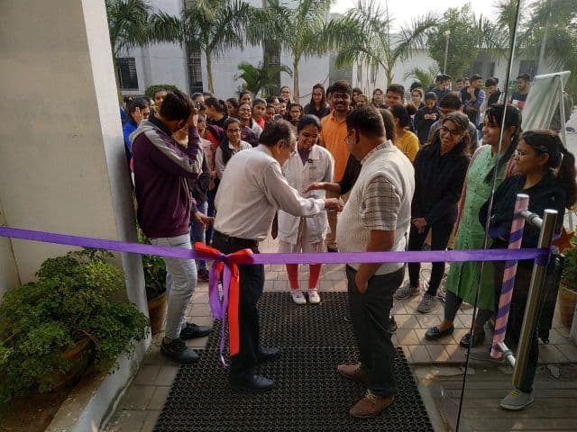 Vidhyadeep Homoeopathic Medical College & Research Center Surat Campus Life photo 6