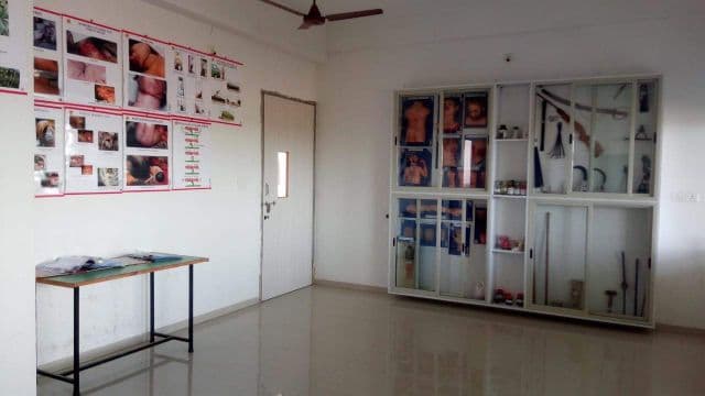 Vidhyadeep Homoeopathic Medical College & Research Center Surat Campus Life photo 16