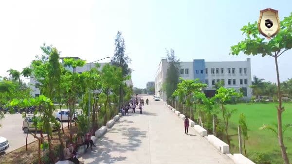 Vidhyadeep Homoeopathic Medical College & Research Center Surat Campus Life photo 10