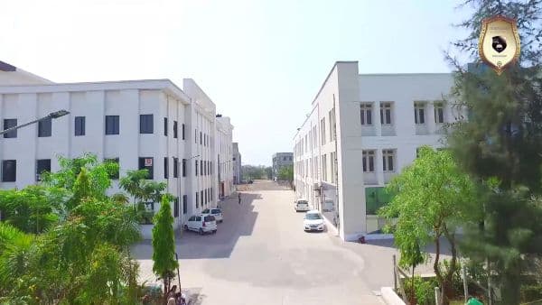Vidhyadeep Homoeopathic Medical College & Research Center Surat Campus Life photo 11