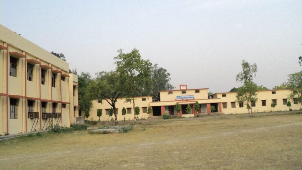 Chandauli Polytechnic Academic Building photo 3