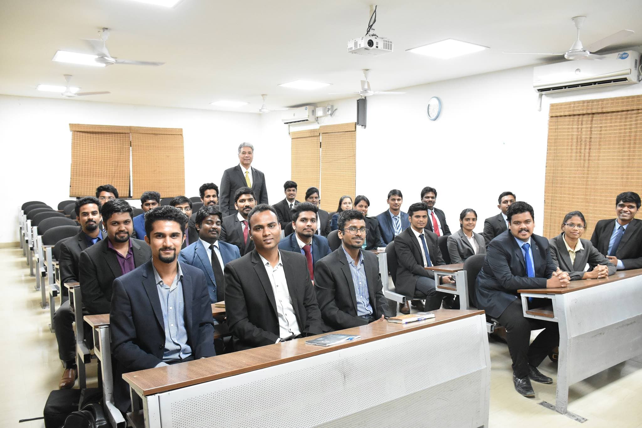 Vanguard Business School Bangalore Academic Building photo 6