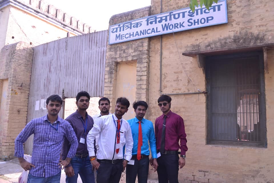 PMV Polytechnic Mathura College Overview photo 6
