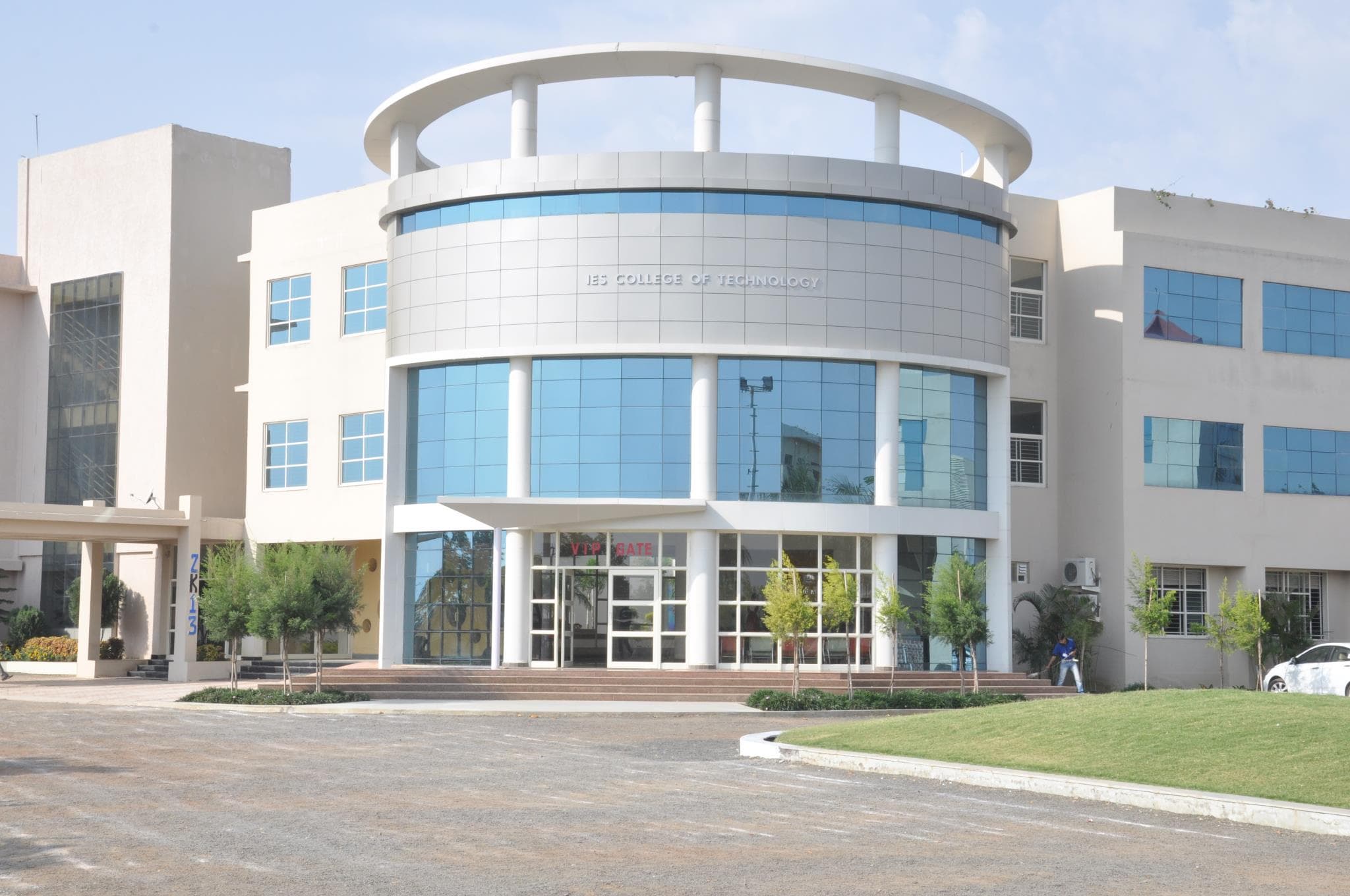 IES University Bhopal Campus photo 2