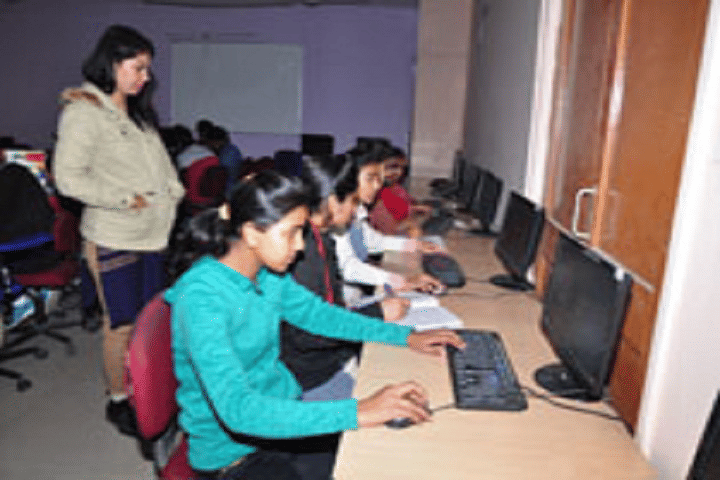 Guru Brahmanand Ji Government Polytechnic Nilokheri photo_app photo 2