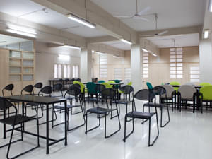 Sou. Venutai Chavan Polytechnic Ambegaon photo_app photo 2