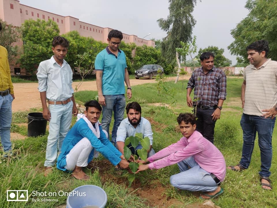 Rajesh Pilot Government Polytechnic College Dausa photo_app photo 1