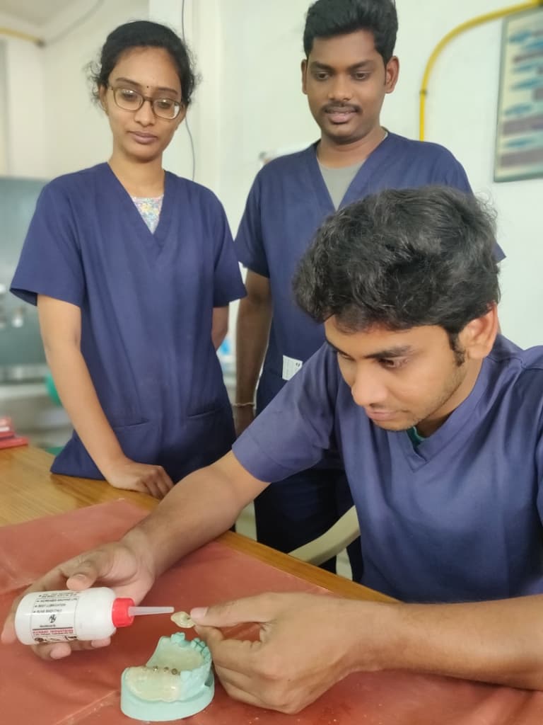 Vishnu Dental College Bhimavaram Skill labs photo 18
