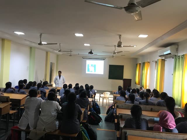 Vishnu Dental College Bhimavaram Classroom Teaching Facilities photo 8