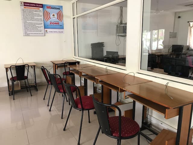 Vishnu Dental College Bhimavaram Library photo 5