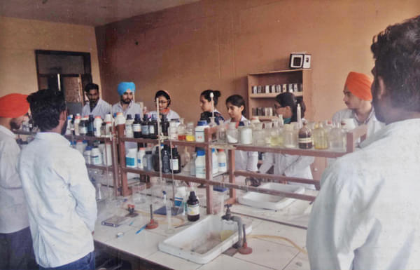 VMS College Of Pharmacy Batala Facilities photo 2