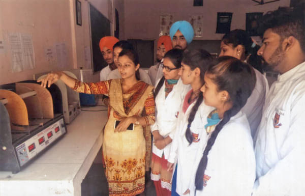 VMS College Of Pharmacy Batala Facilities photo 7