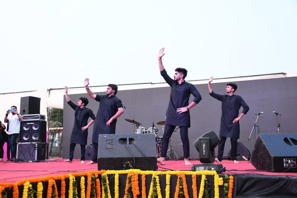 Santosh Institute of Allied Health Sciences Ghaziabad Campus Life photo 7