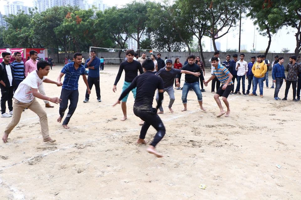 Santosh Institute of Allied Health Sciences Ghaziabad Campus Life photo 26