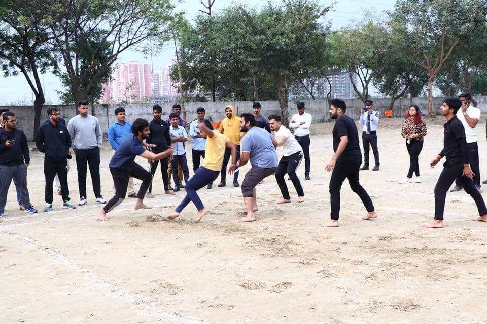 Santosh Institute of Allied Health Sciences Ghaziabad Campus Life photo 27