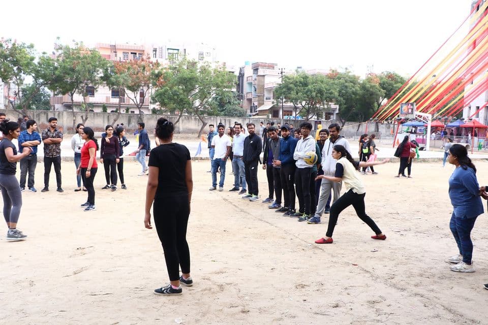 Santosh Institute of Allied Health Sciences Ghaziabad Campus Life photo 29