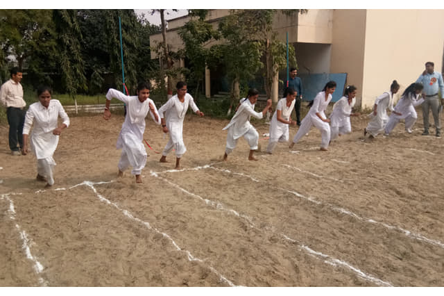 Savitri Bai Phule Government Girls Polytechnic Saharanpur Gallery photo 4