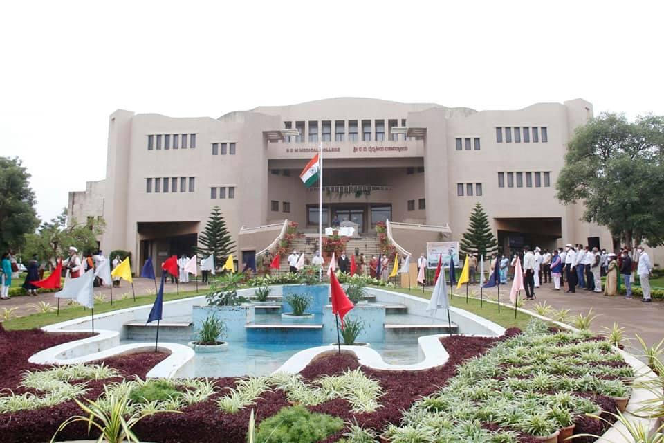 Shri Dharmasthala Manjunatheshwara University Dharwad Extra Curriculars photo 13