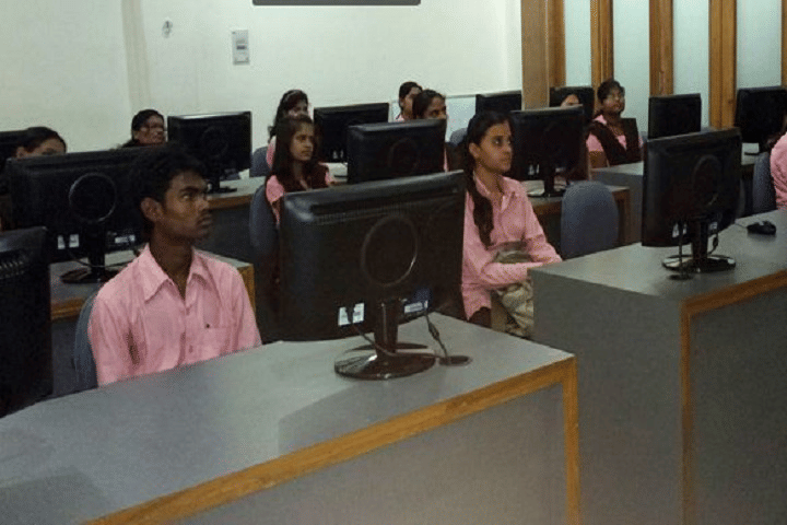 Smt. Radhikatai Pandav Polytechnic Nagpur photo_app photo 1