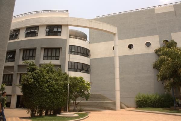 Indira College of Commerce & Science Tathawade Academic Building photo 9