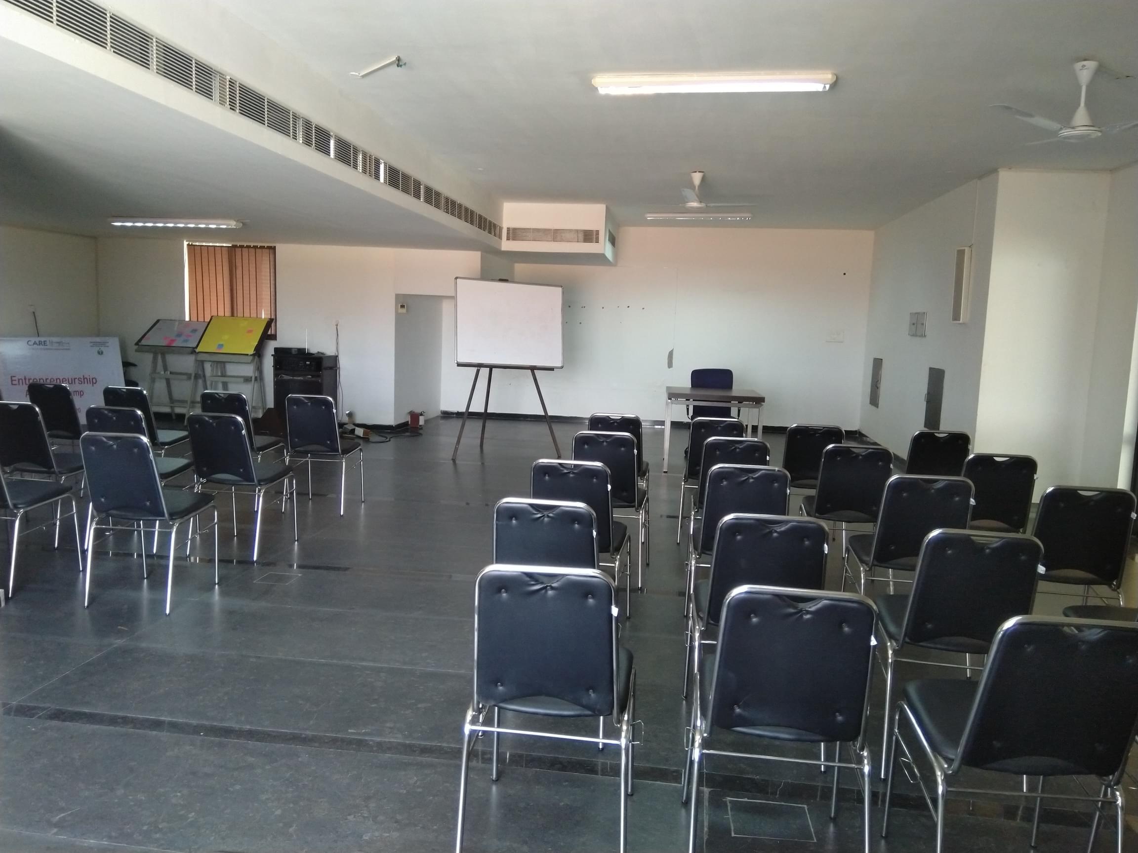 CARE School of Business Management Tiruchirappalli Infrastructure photo 3