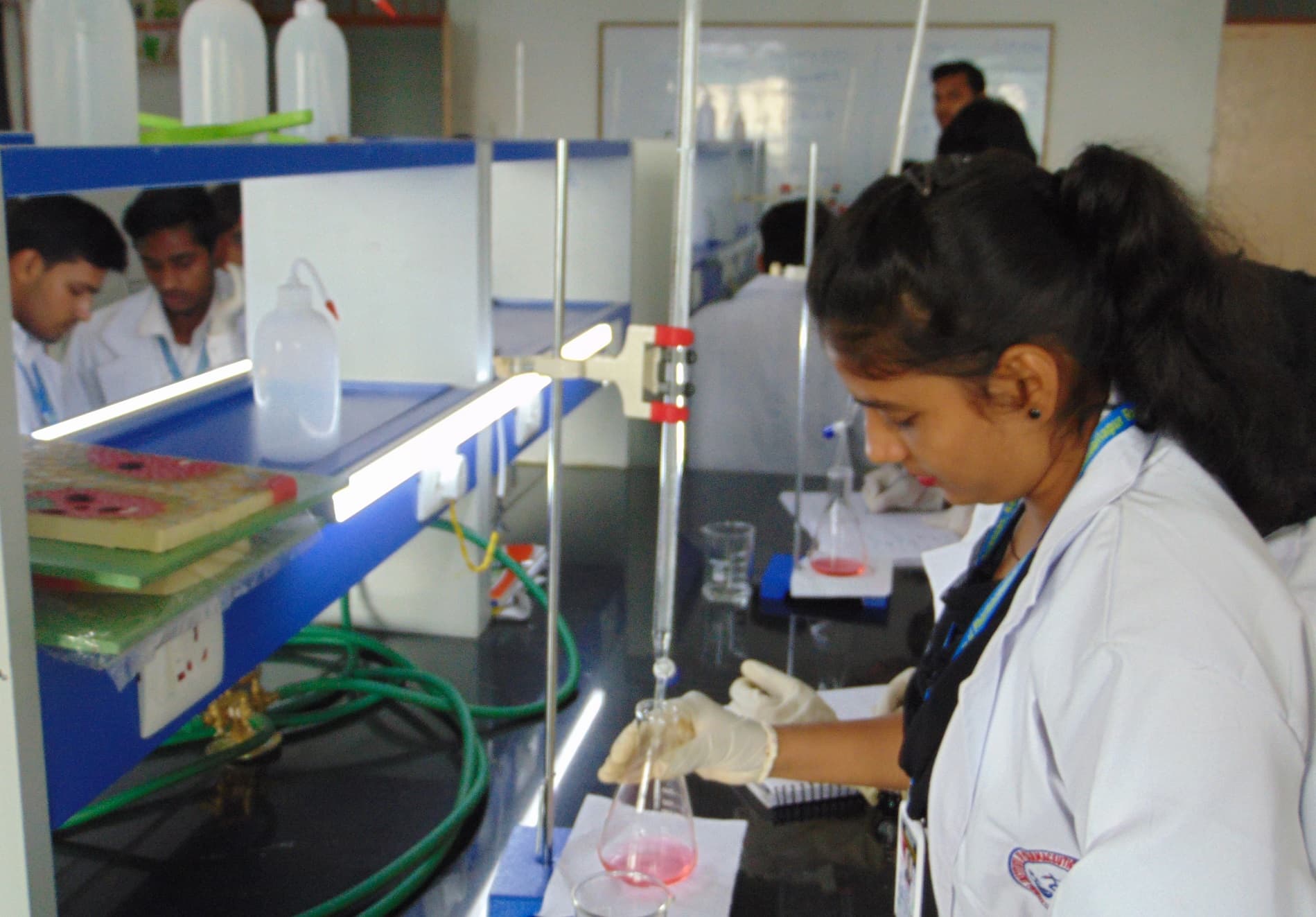Nibha Institute of Pharmaceutical Sciences Nalanda Labs photo 6