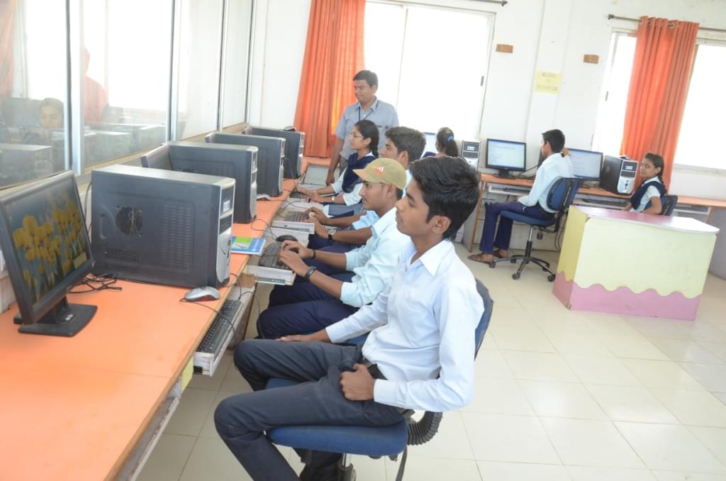 Shikshan Prasarak Mandal's Polytechnic Pune photo_app photo 2