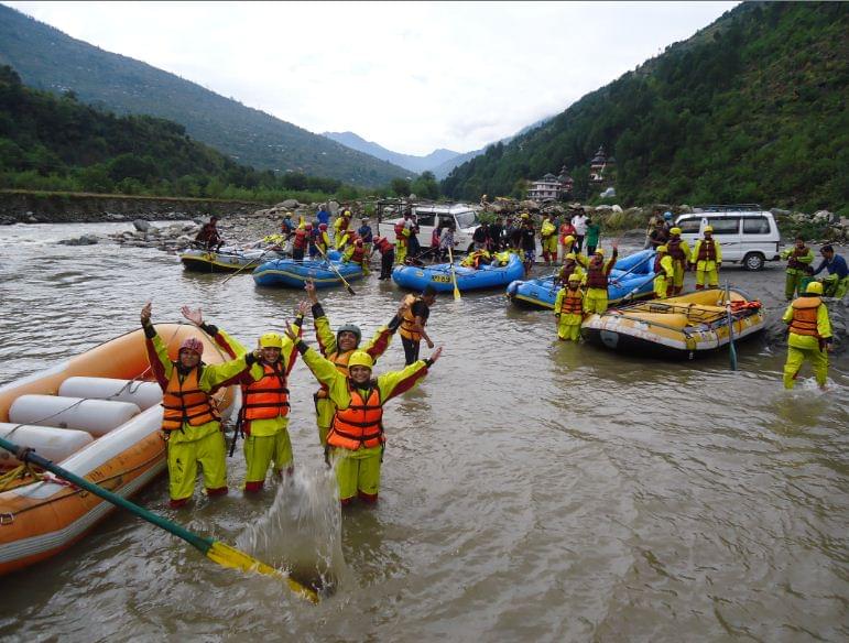 Smt BNB Swaminarayan Pharmacy College Vapi Gallery photo 16