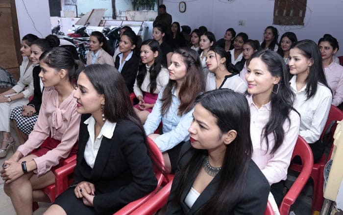 Avlon Academy Dehradun Avlon Miss Personality Uttarakhand photo 6
