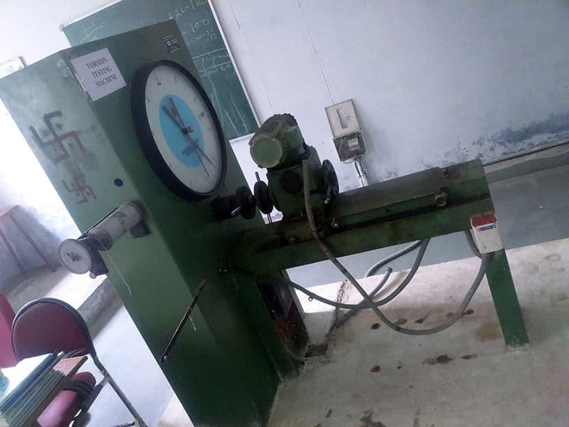 NRI Group of Institutions Bhopal Lab and Library photo 4