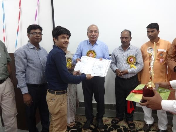 Government Polytechnic Bargarh Chitrakoot Award Ceremony photo 2