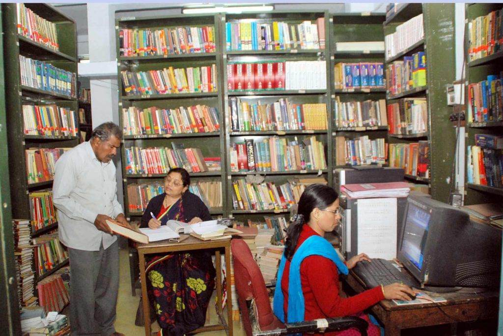 CP and Berar ES College Nagpur Campus photo 6