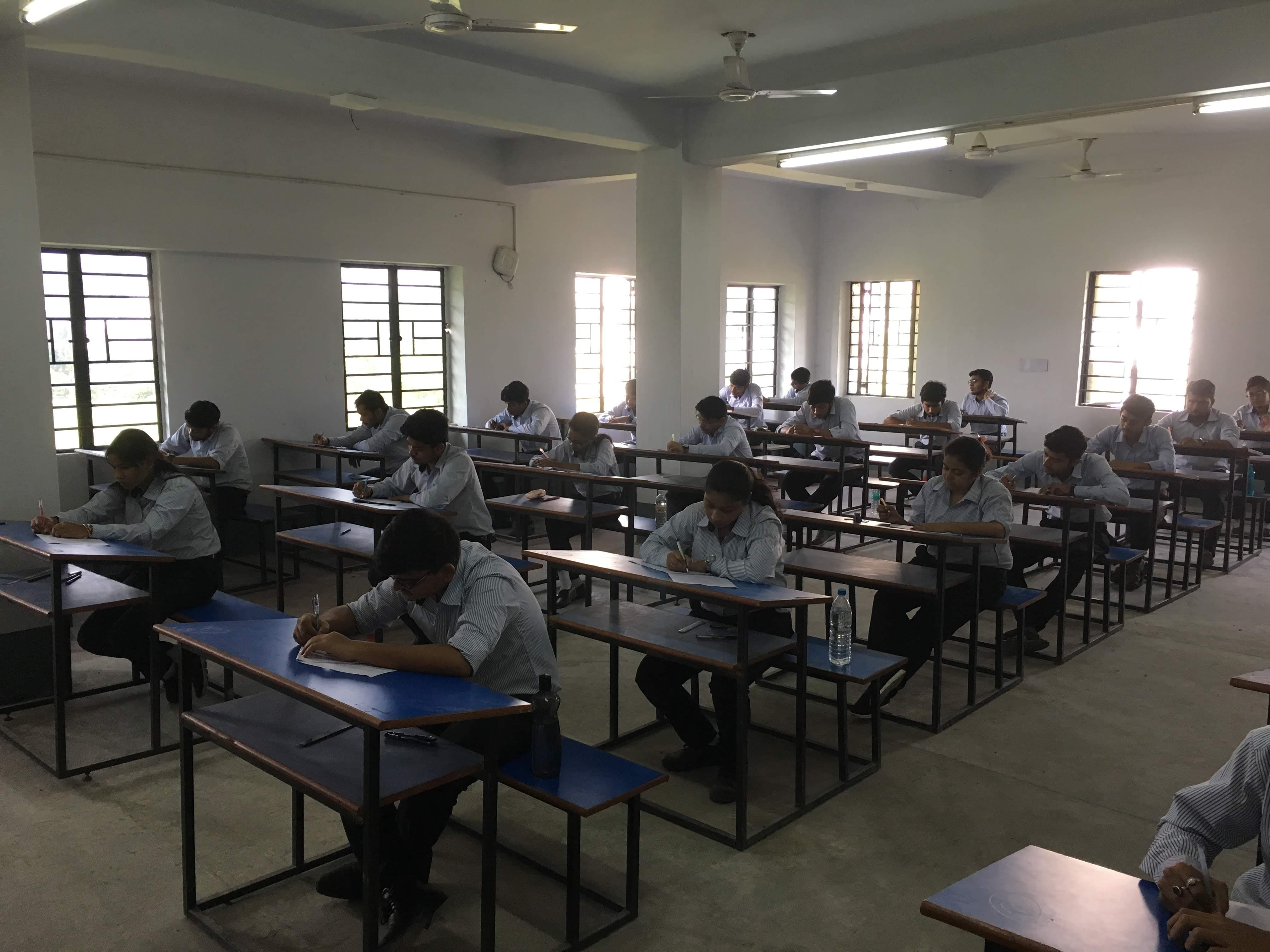 Global College of Pharmaceutical Technology Nadia photo_app photo 1